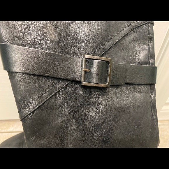 Tall Boots 🎉 - Picture 4 of 7